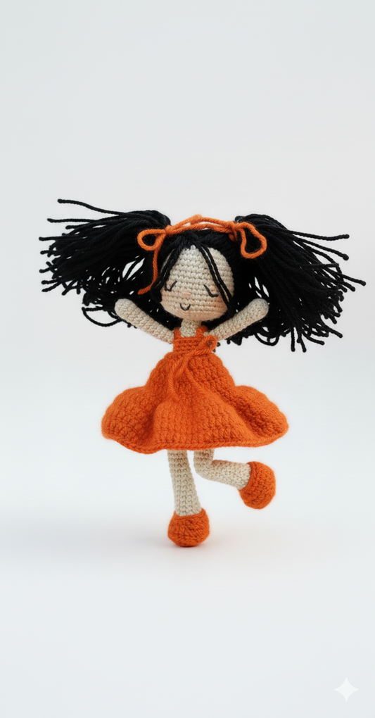عروسة صغيرة من الكروشيه